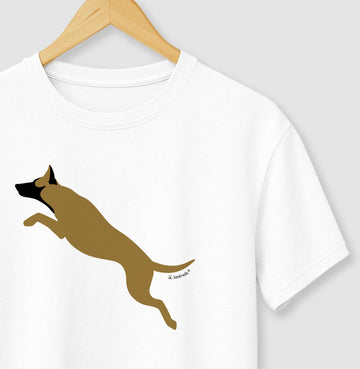 Camiseta Malinois. Saltando - Perfil