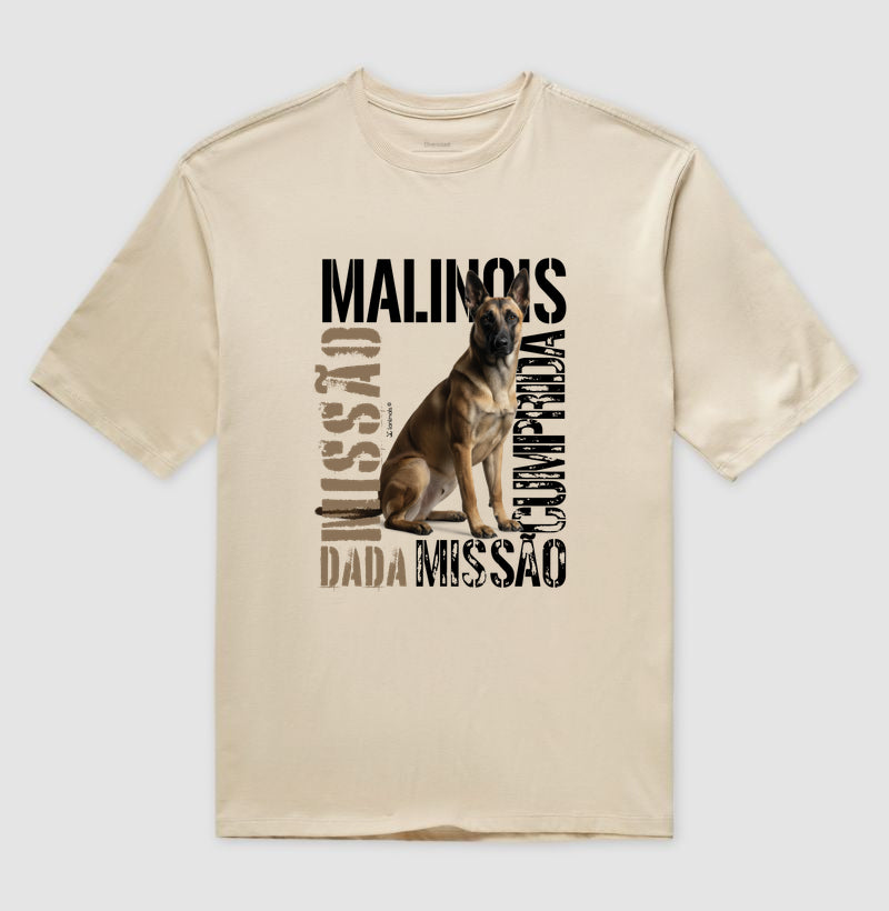 Camiseta Oversized Malinois Missão Cumprida - Essência