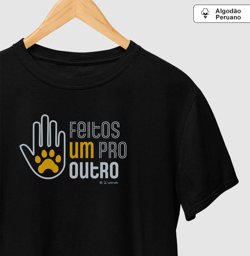 Camiseta “INCA SOFT” Pets, Feitos um Pro Outro  - Coleção AFETO